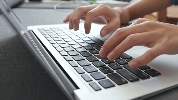 Poslat nezávaznou poptávku - Perwood.cz